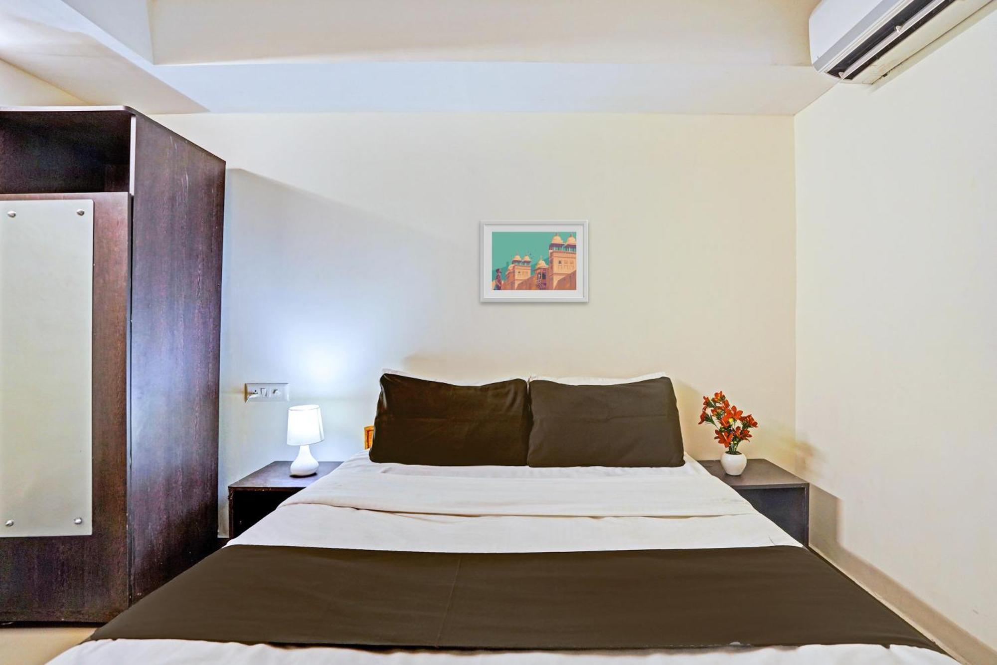 Hotel O Himalaya Inn Ahmadábád Kültér fotó