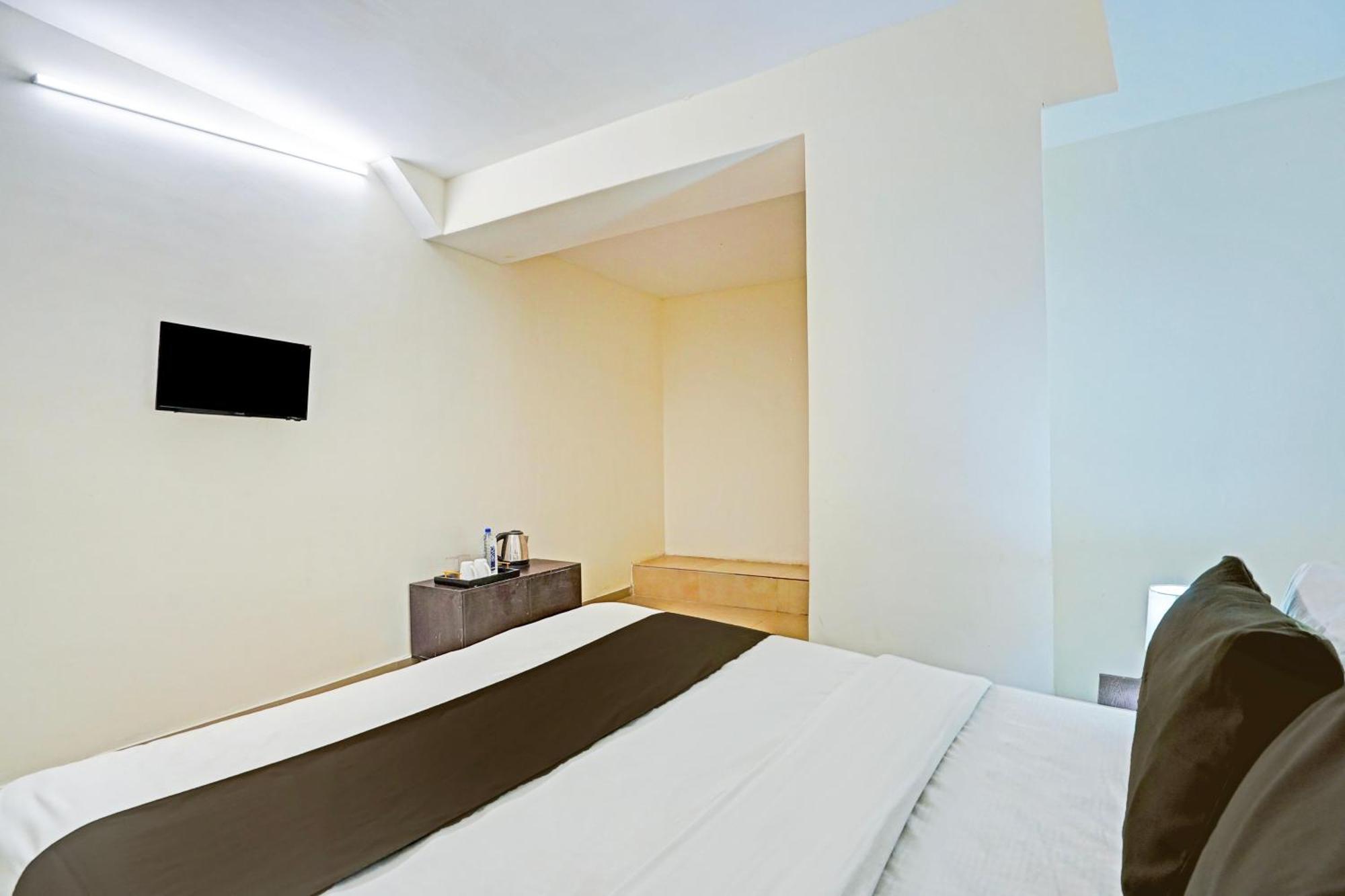 Hotel O Himalaya Inn Ahmadábád Kültér fotó